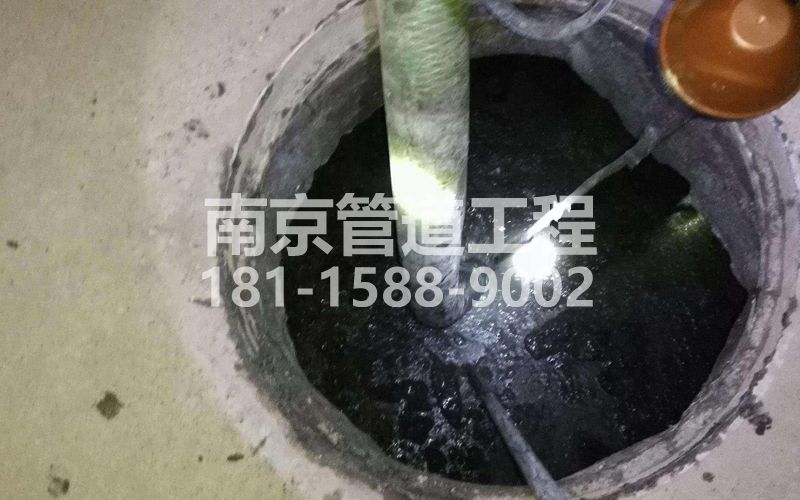 216永定清理化粪池
