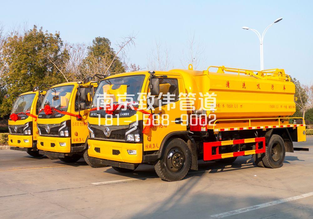 369永定多利卡吸污车